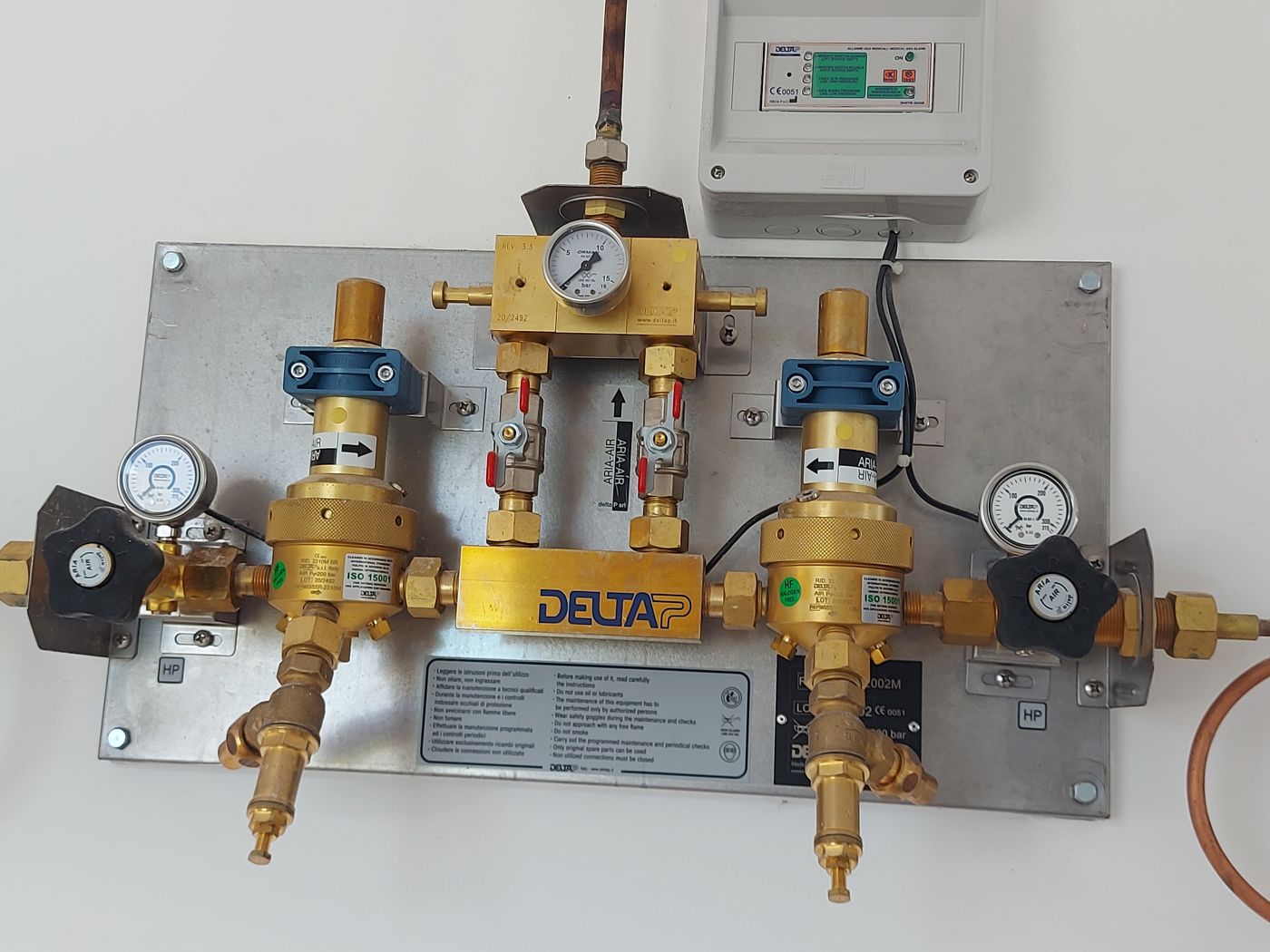 Détente murale de gaz médicaux
